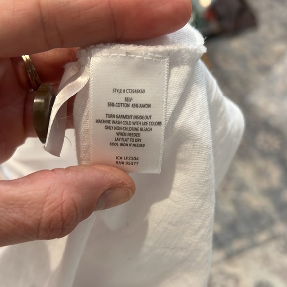 Sanctuary White Button-Down Tie Front Top size small. - Picture 6 of 6